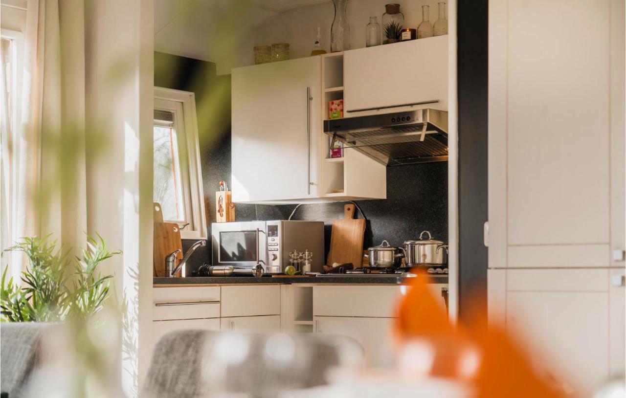 3 Bedroom Pet Friendly Home In Tzummarum Luaran gambar